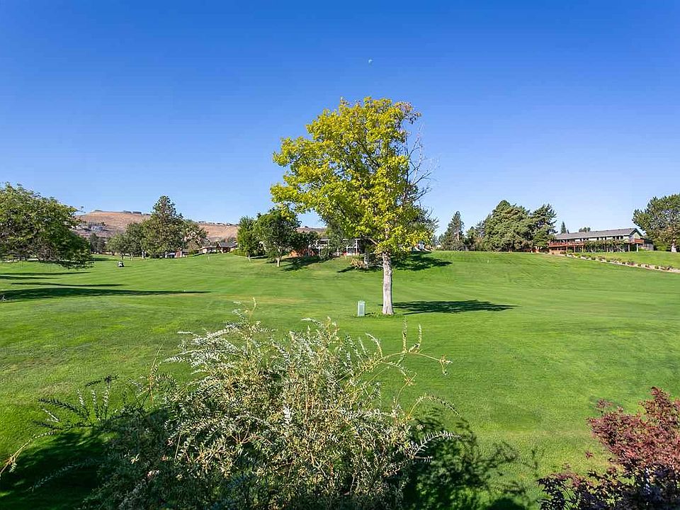 1st image of 2041 Greenbrook Blvd