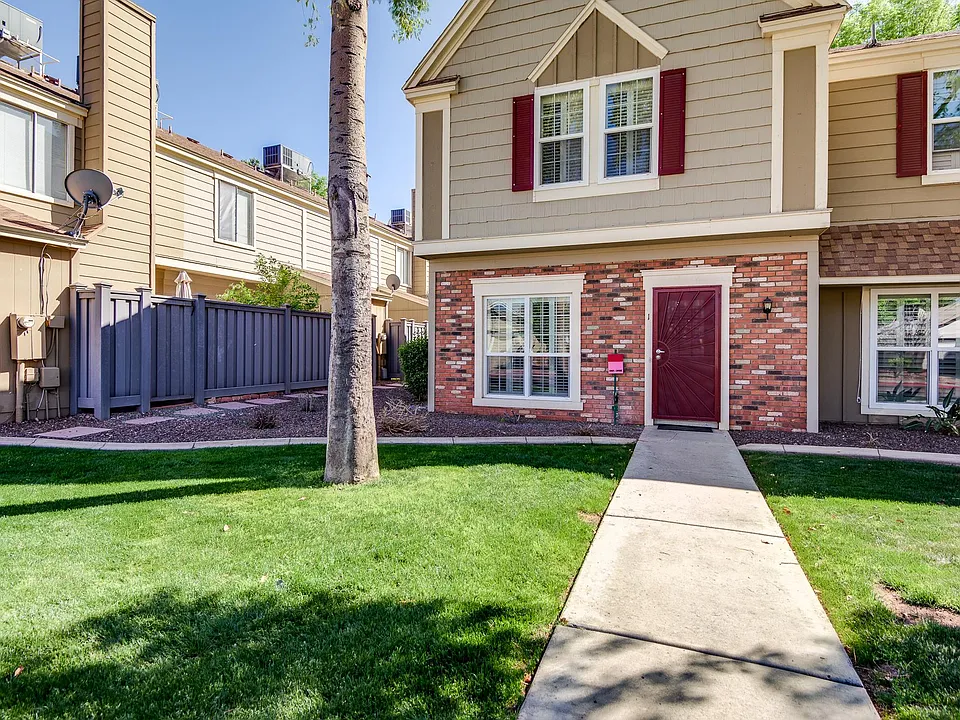 3431 W Kimberly Way #1