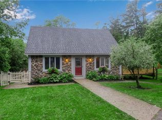 870 Underhill Rd, East Aurora, NY 14052