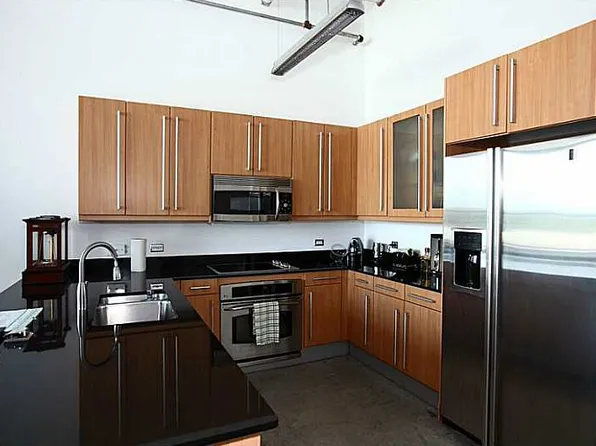 8101 Biscayne Blvd #R-406, Miami, FL 33138