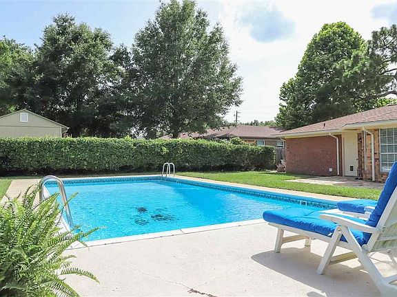 3rd image of 5270 Leesway Blvd
