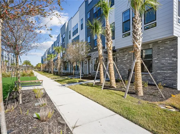 2110 Whitney Marsh Aly, Orlando, FL 32804