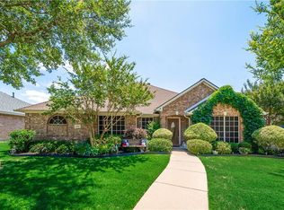 10109 Bent Tree Dr, Rowlett, TX 75089