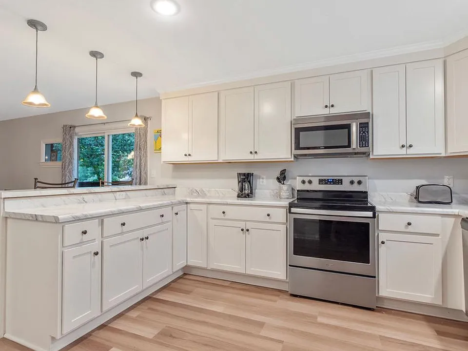 2316 Sierra Dr