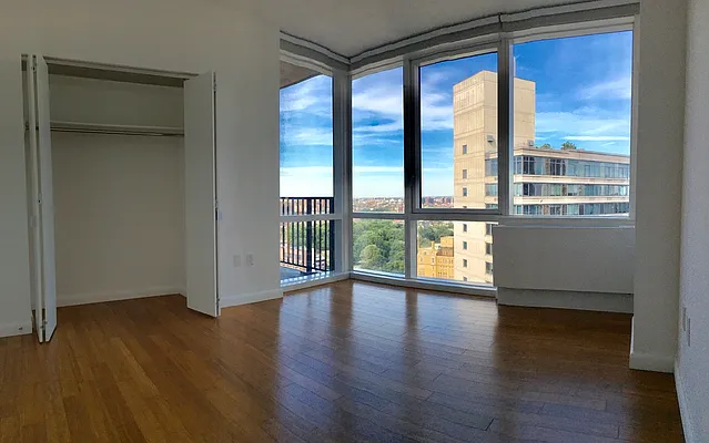 Rented by The Dermot Realty Management Company | media 10