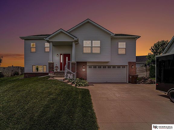 3rd image of 9543 Mortensen Ct