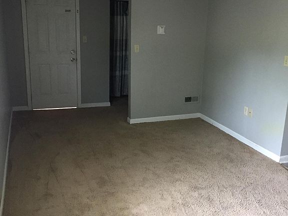 3rd image of 1326 Hilborn Ave #2