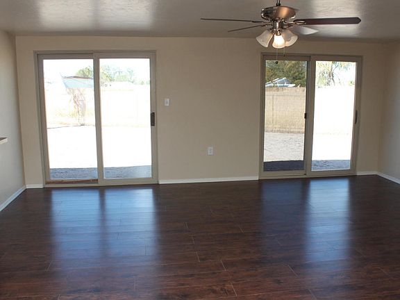 5th image of 8332 E Balfour Pl