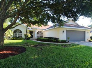 508 Entrada Ave, Sebring, FL 33875
