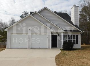 3901 Doe Run Dr, Powder Springs, GA 30127
