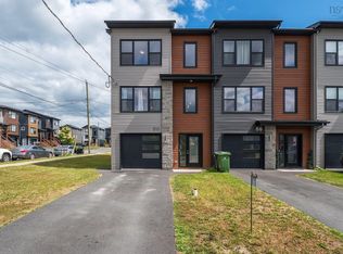 88 Tyler St, East Hants, NS B2S0B4