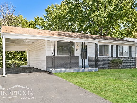 2nd image of 1719 Leaf Crest Dr