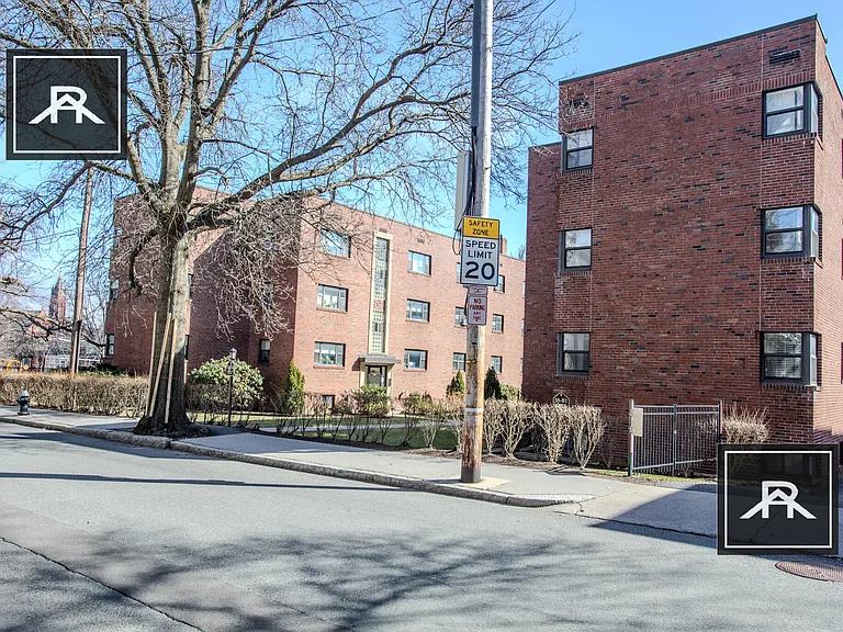 34 Harvard Ave #A — Photo 9