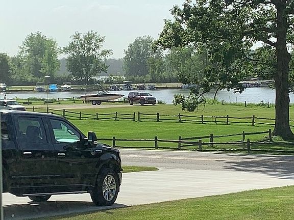 4th image of 1145 Clubhouse Dr