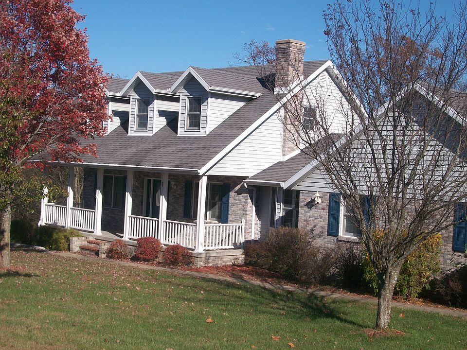 2nd image of 3325 Country View Dr