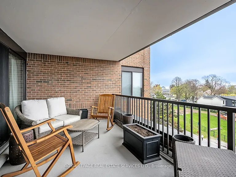 100 Lakeshore Rd E #805 — Photo 22