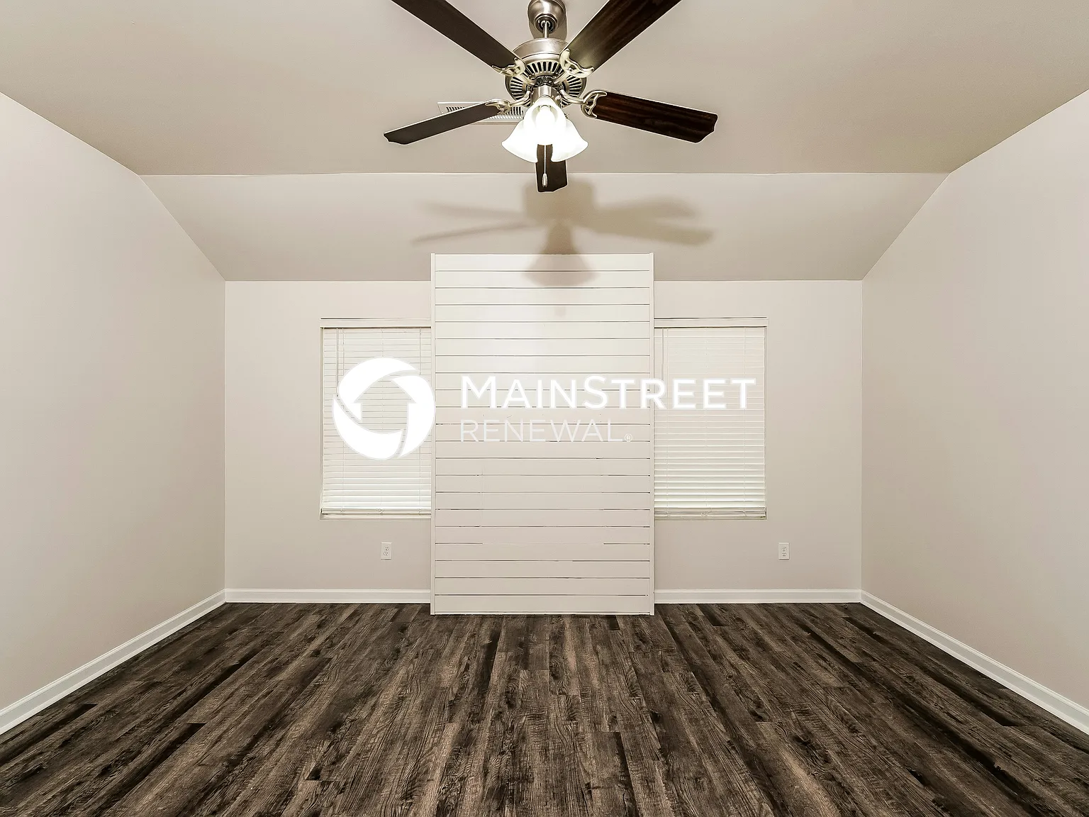 190 Americana Dr — Photo 3