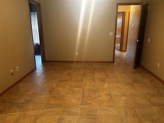 5th image of 345954 E Forrest Dr