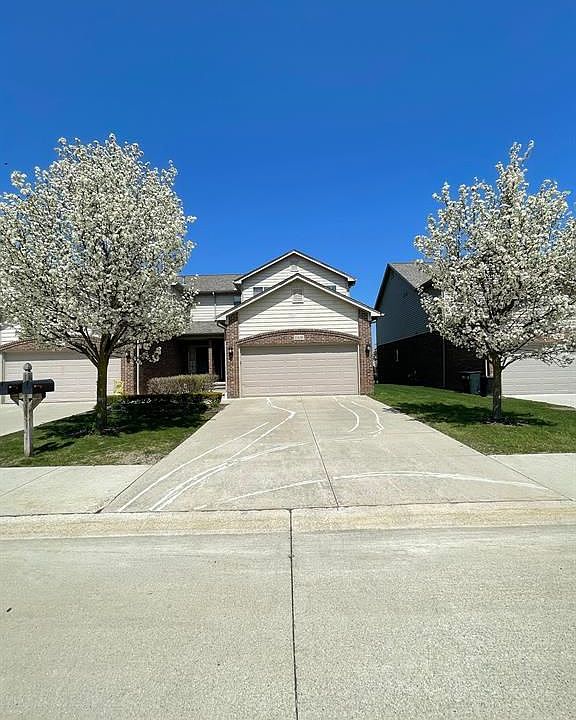 1st image of 29135 Timber Woods Dr