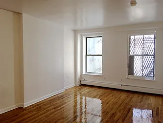 Rented by RC REAL ESTATE OF NEW YORK