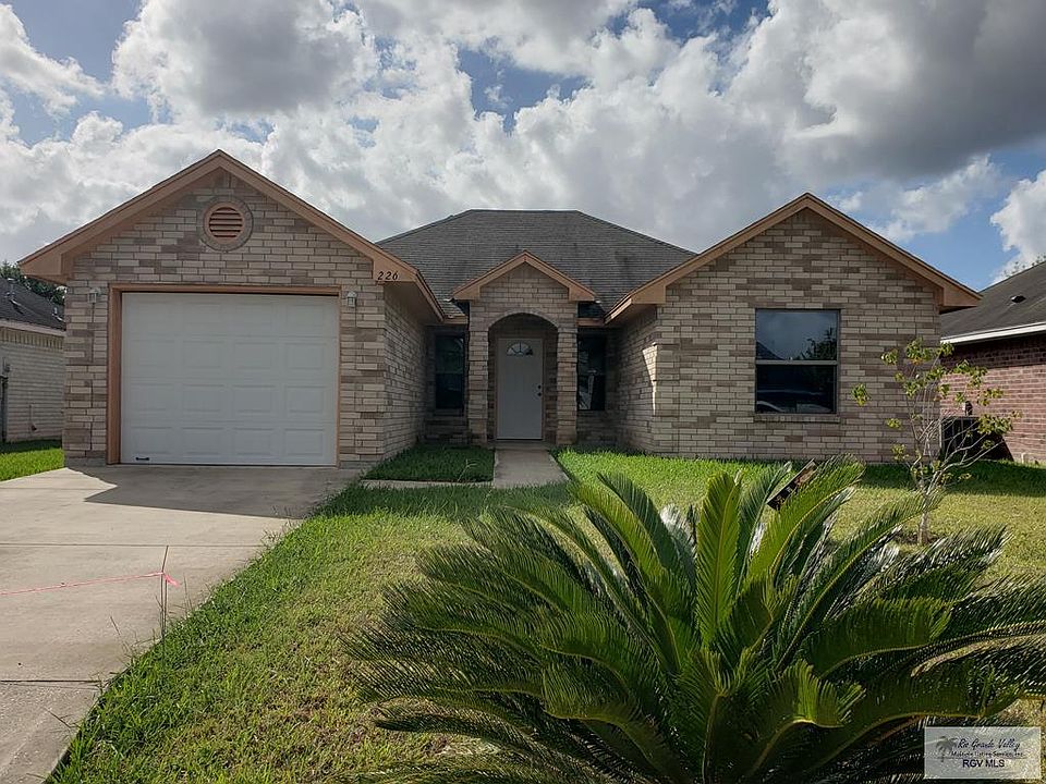1st image of 226 Acapulco Dr