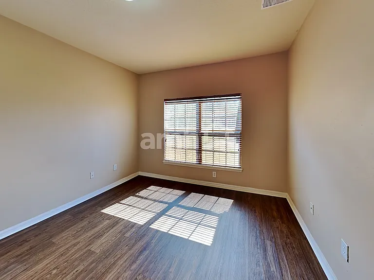 16103 Colchester Palms Dr — Photo 24