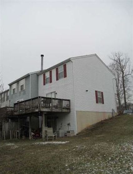 2nd image of 346 Logan Ct