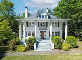 208 Probart St, Brevard, NC 28712