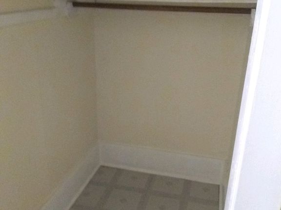 4th image of 1108 W 5th St #2