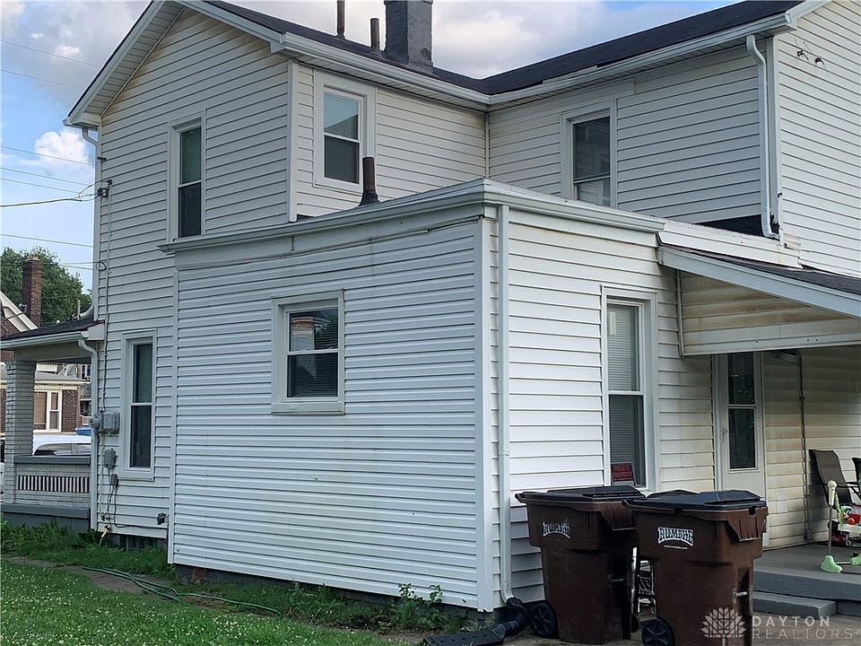 2nd image of 712 Crawford St