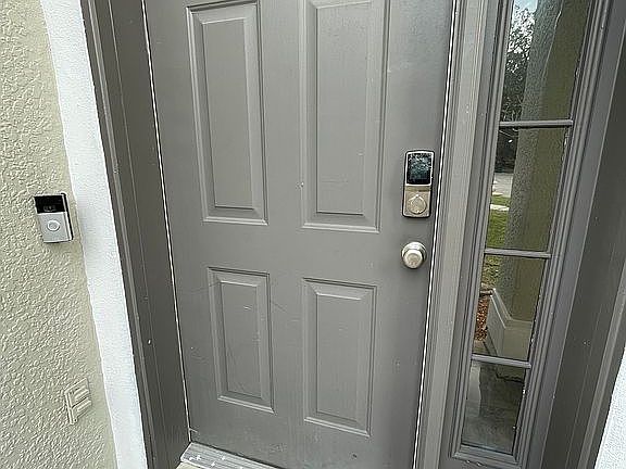 2nd image of 4017 Maplegrove Dr