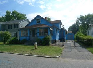41 Boyer St, Springfield, MA 01109