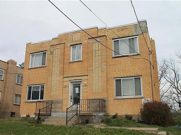 4th image of 2760 Queen City Ave