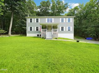 138 White Deer Rd, Milford, PA 18337