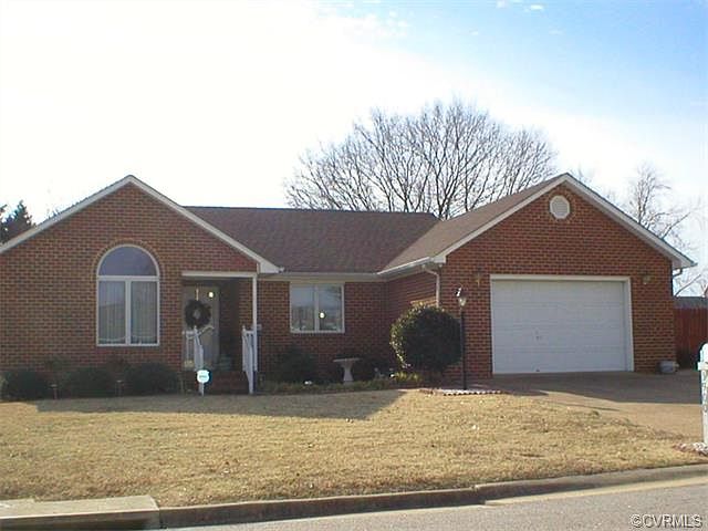 1st image of 3900 Jamestown Dr