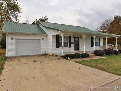 328 Dame Ave, Chaffee, MO, 63740