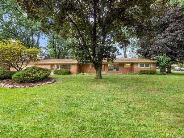 31159 Cyril Ave, Fraser, MI 48026