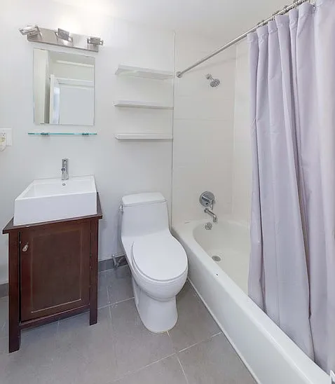 184 Thompson St #3F — Photo 7