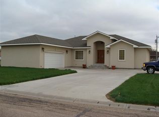507 W Zuni Ave, Satanta, KS 67870