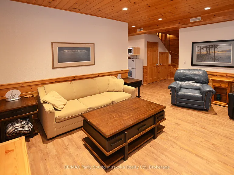 77 Amorak Trl — Photo 11
