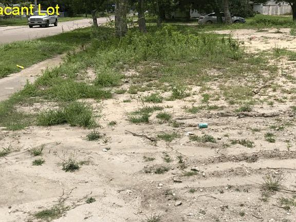 2nd image of 1137 Hunter Dr