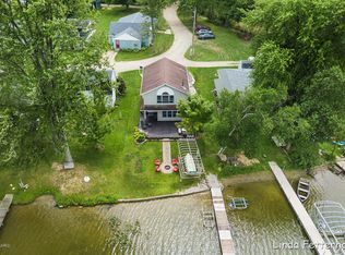 9182 Rush St, Clarksville, MI 48815