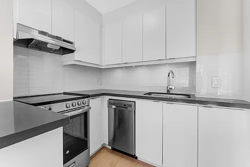 145 York St Photo 1
