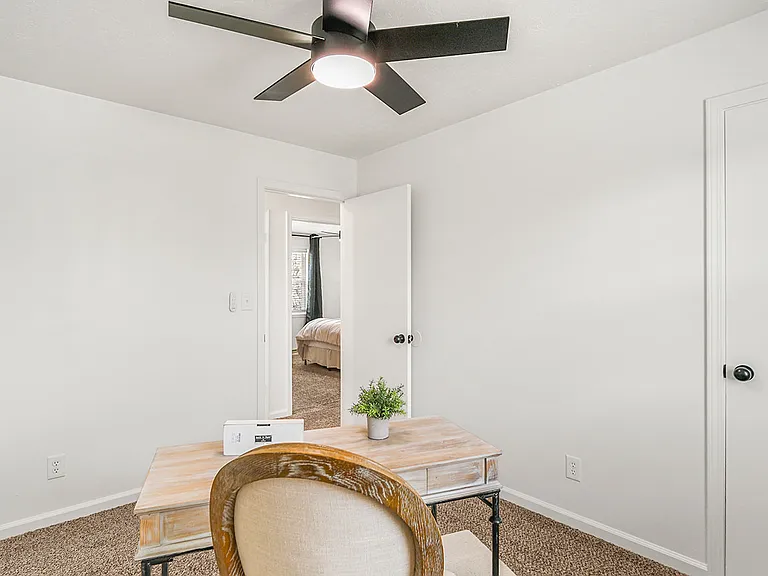 639 Kentucky Ave #639 — Photo 19