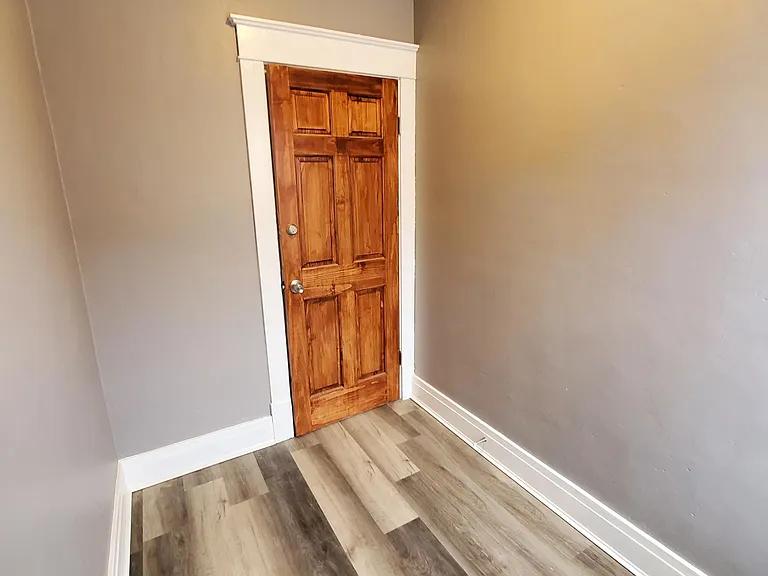 62 Hoerner Ave — Photo 3