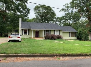 906 New York Ave, McComb, MS 39648