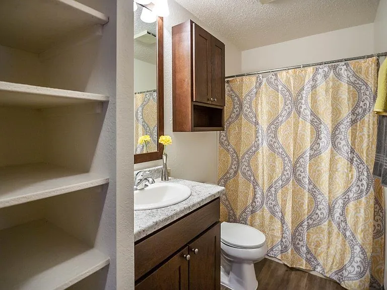 Lakota Village Townhomes — Photo 17