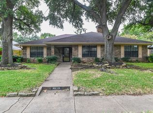 2616 Still Meadow Rd, Irving, TX 75060