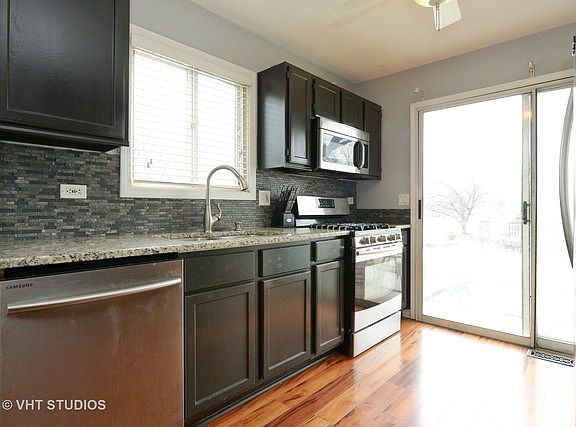3rd image of 3105 Johnsbury Ln