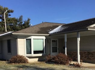 203 Lutheran Home Ct, Vinton, IA 52349